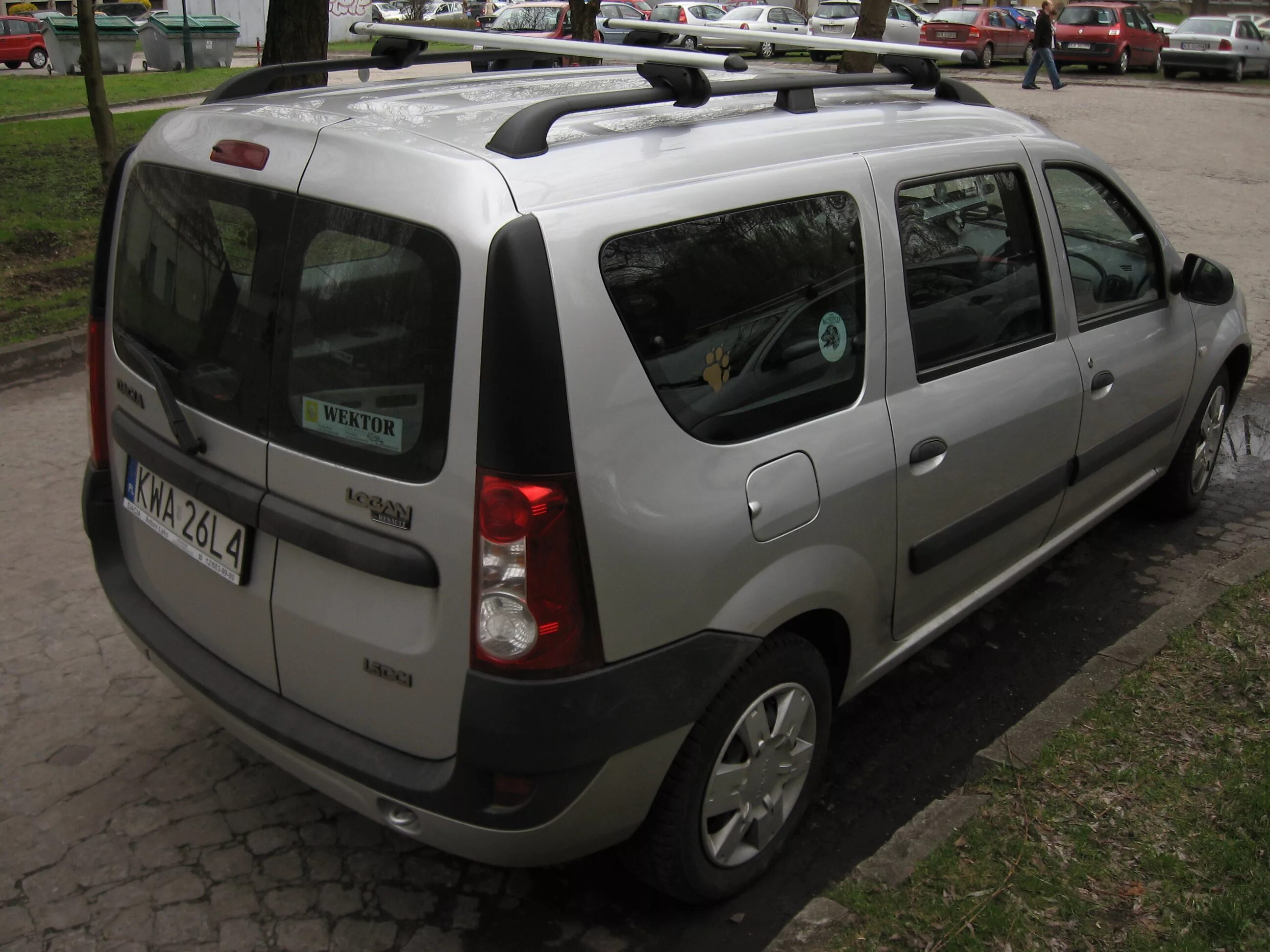Logan dci. Dacia logan 2011. dacia logan 1.5. dacia 1.5 dci. дачия logan mcv 1.5 dci.