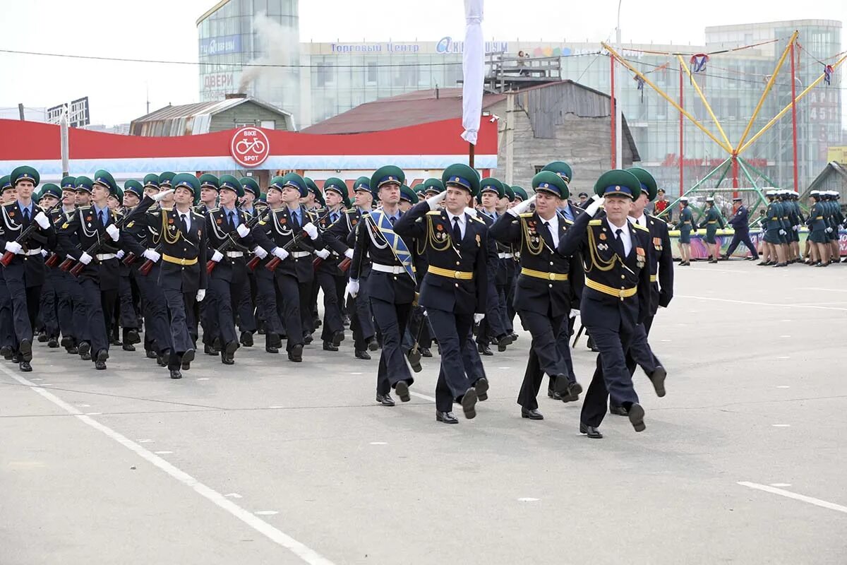 Парад в хабаровске. Парад войск восточного военного округа Хабаровск. Репетиция парада в Хабаровске. Репетиция парада Победы в Хабаровске. Тренировки парада в Хабаровске.