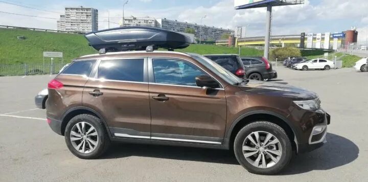 Geely thule. Автобокс geely atlas. geely atlas pro рейлинги. рейлинги на джили атлас. geely atlas автобокс на крышу.