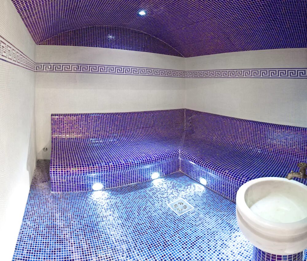 ижевская 32 пермь сауна. баня на ягодной пермь. сауна пермь с бассейном. хамам в перми с бассейном. босфор пермь сауна.