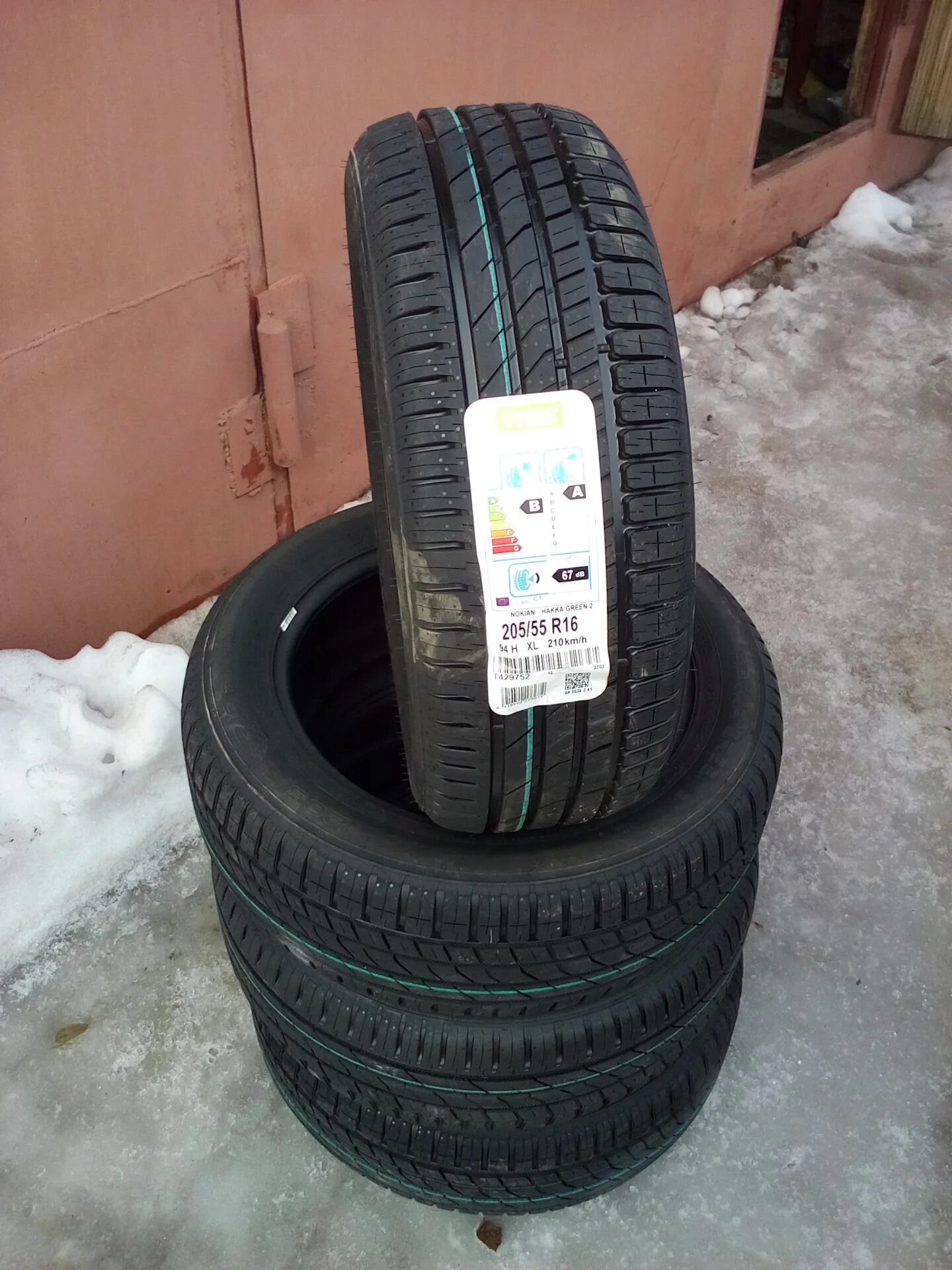 Hakka green 205 55 r16. Nokian Hakka Green 2. Нокиан Грин 2 205/55 r16. Хакка Грин 2 205/55 r16. Nokian Tyres Hakka Green 3 205/55 r16.