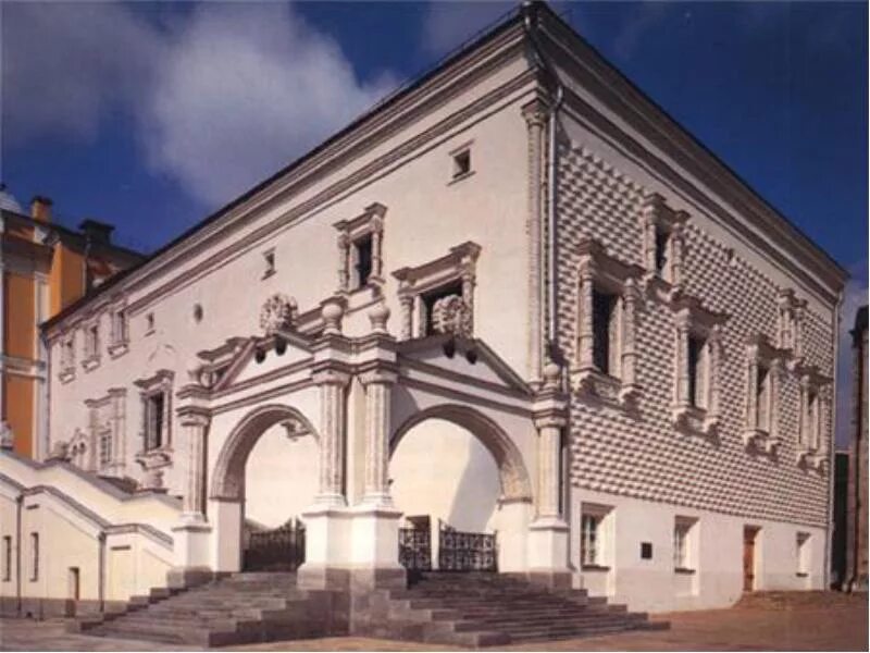 Памятники созданные в 14 веке
