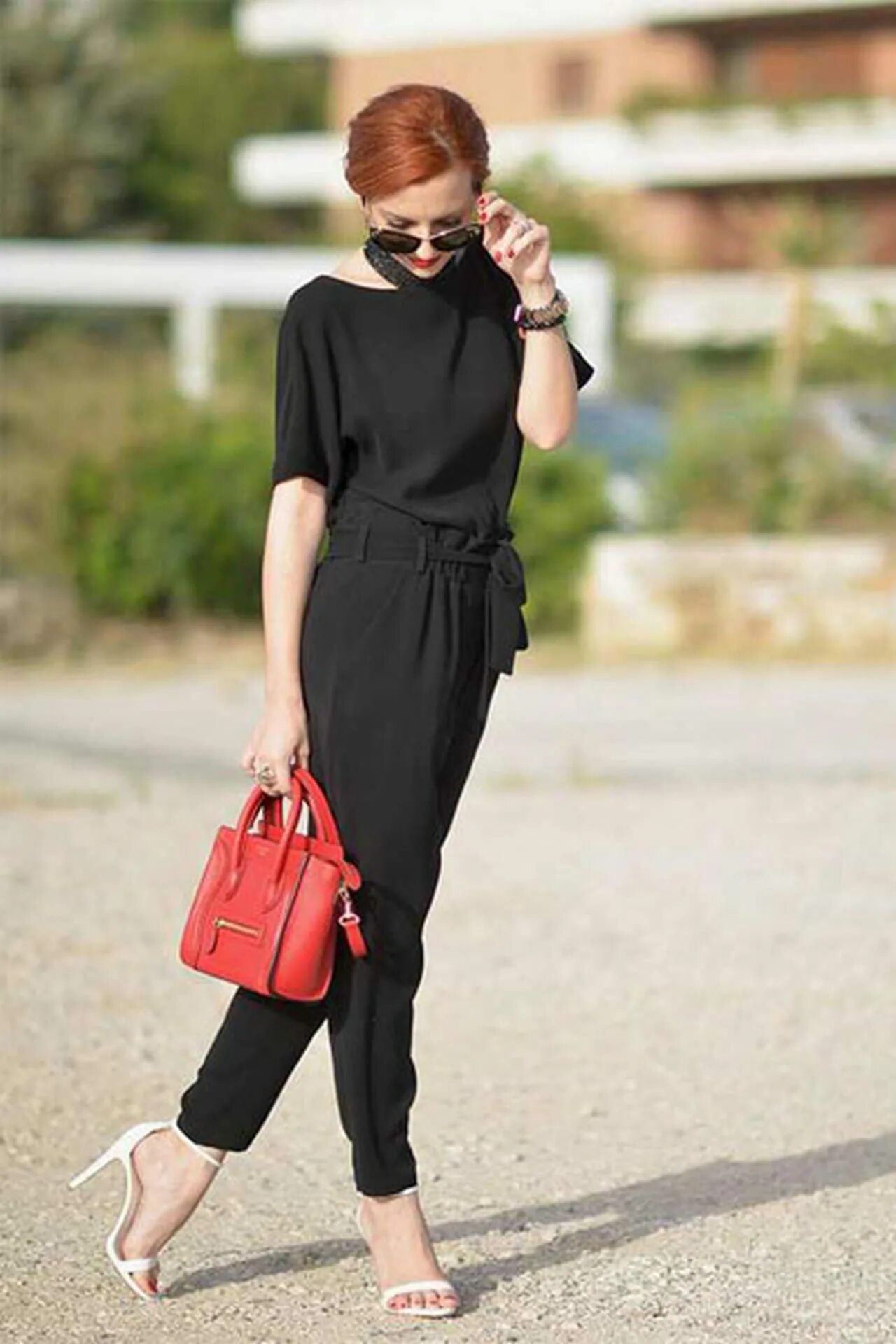 как называется стиль ношения широкой одежды женской. винтажная юбка. оставляющий стиль. оставляющий стиль. стиль город аутфит.