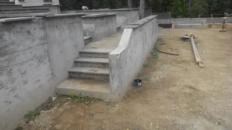 Основание подпорной стены