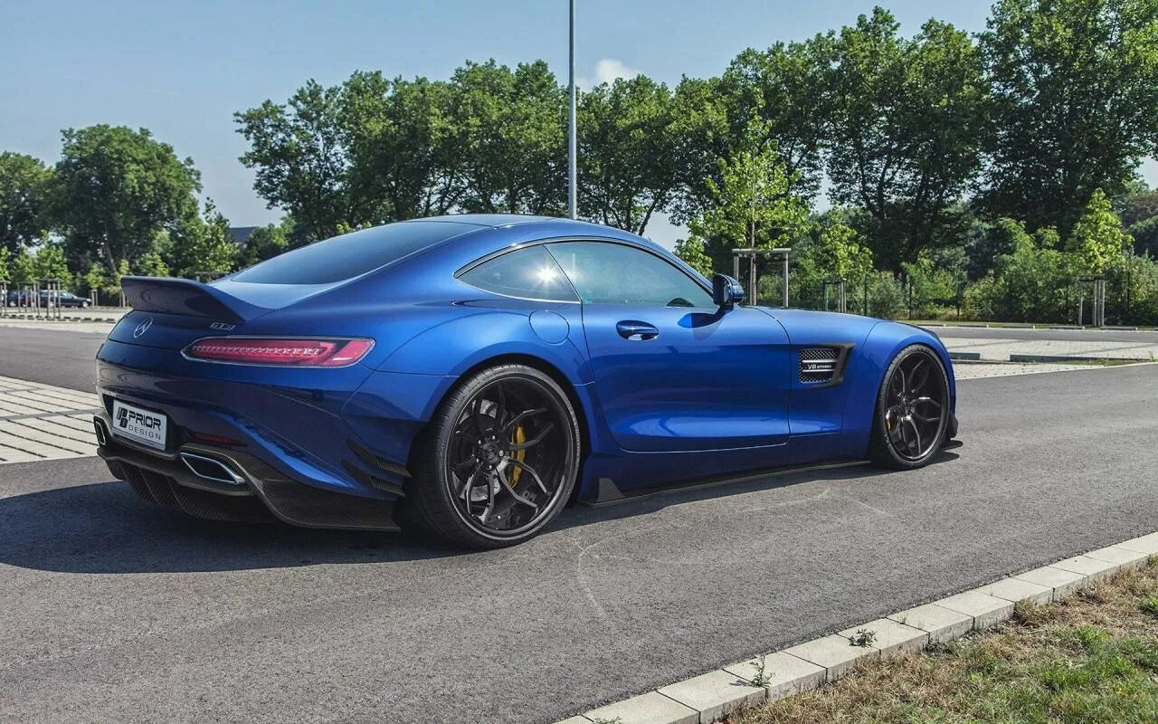 Mercedes AMG GTS 2017. Мерседес GTS 63 AMG. Мерседес AMG gt. Мерседес АМГ gt s. Мерседес gt s