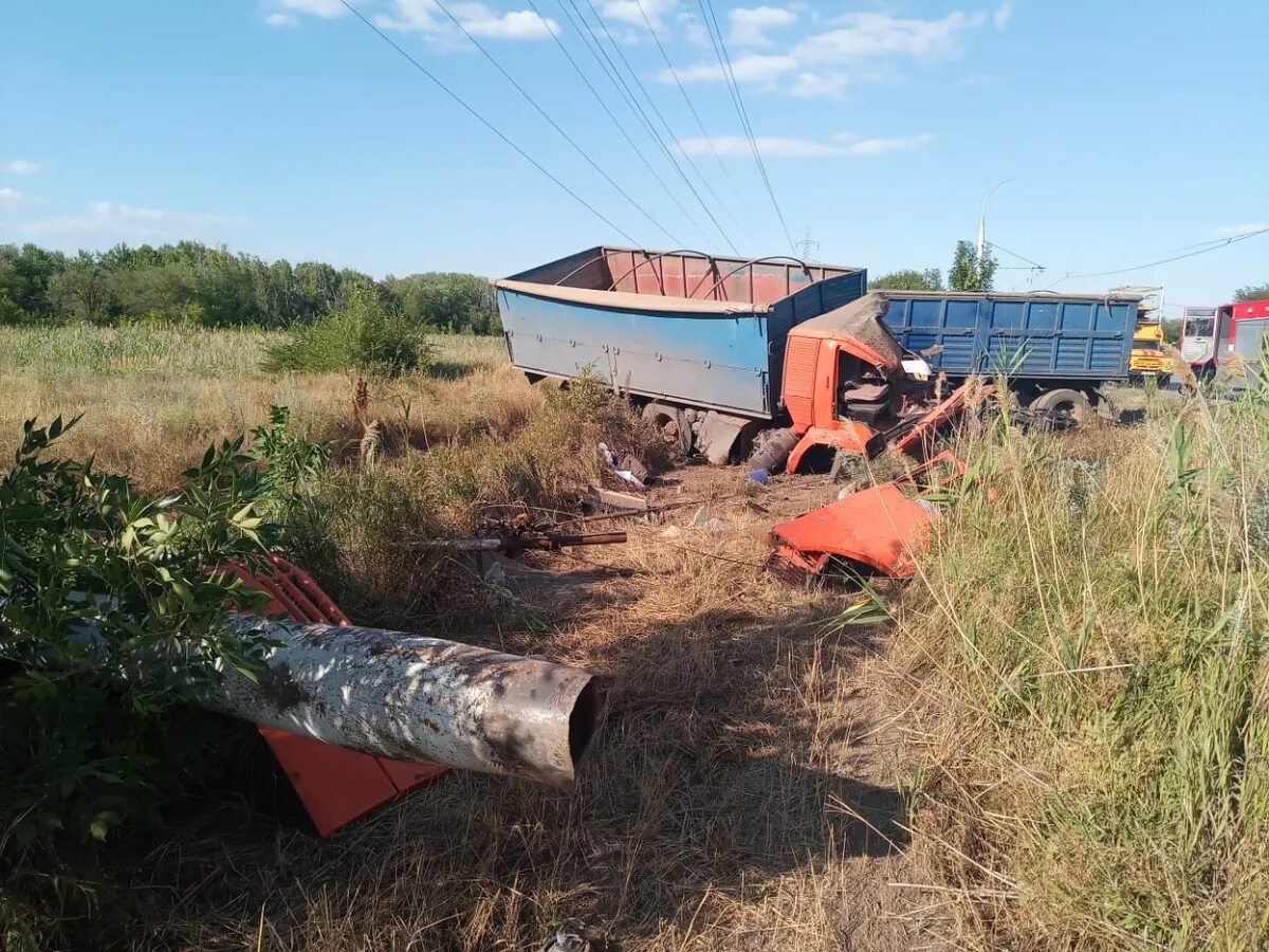 Авария КАМАЗ Волгодонск вчера. ДТП С КАМАЗАМИ В Ростовской области. ДТП КАМАЗ Ростовская обл. Ростов новости дон 24