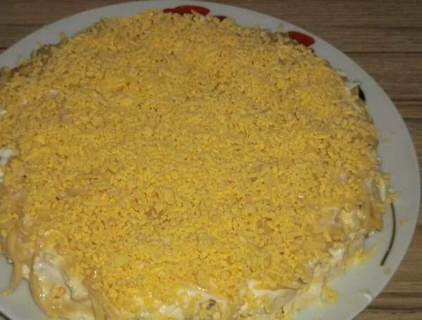 Салат с копченой курицей и чипсами рецепт. Салат с копченой курицей и чипсами рецепт. Салат хризантема с чипсами. Салат с чипсами и ветчиной. Салат орхидея с курицей.