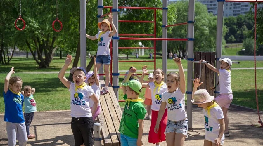 Городской лагерь 2024 москва. Детский городской лагерь. Летний городской лагерь. Лагерь в Москве. Городской Московский лагерь.