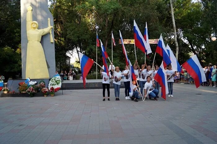 Погода советский крым сегодня. Советский район пгт Крым. Поселок Советский Крым. Республика Крым поселок Советский район. Посёлок Советский Крым достопримечательности.