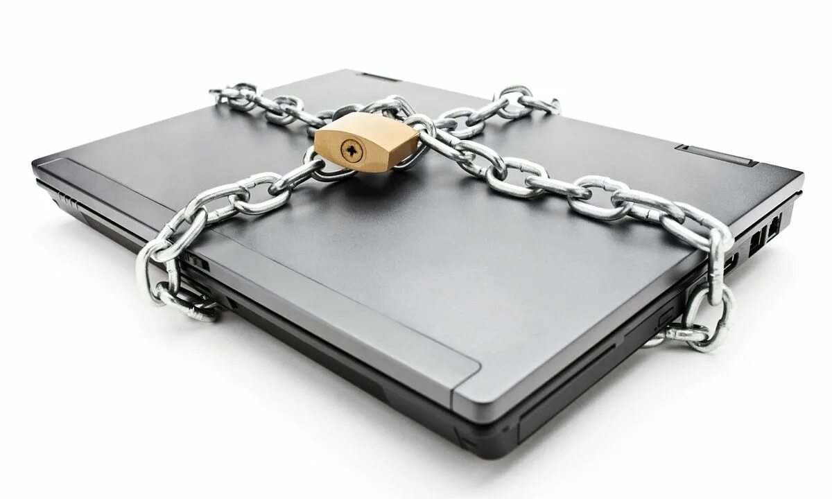 Сохранение конфиденциальной информации. Ноутбук под замком. защита информации. замок для ноутбука. компьютер с замком.