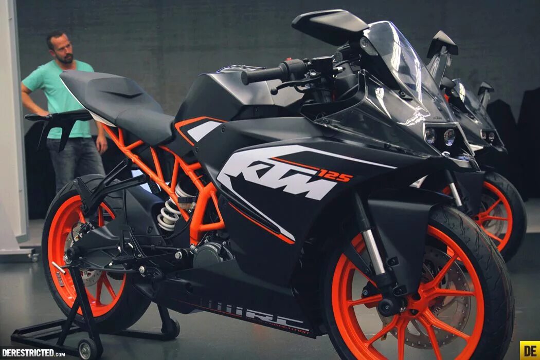 KTM 125 скутер