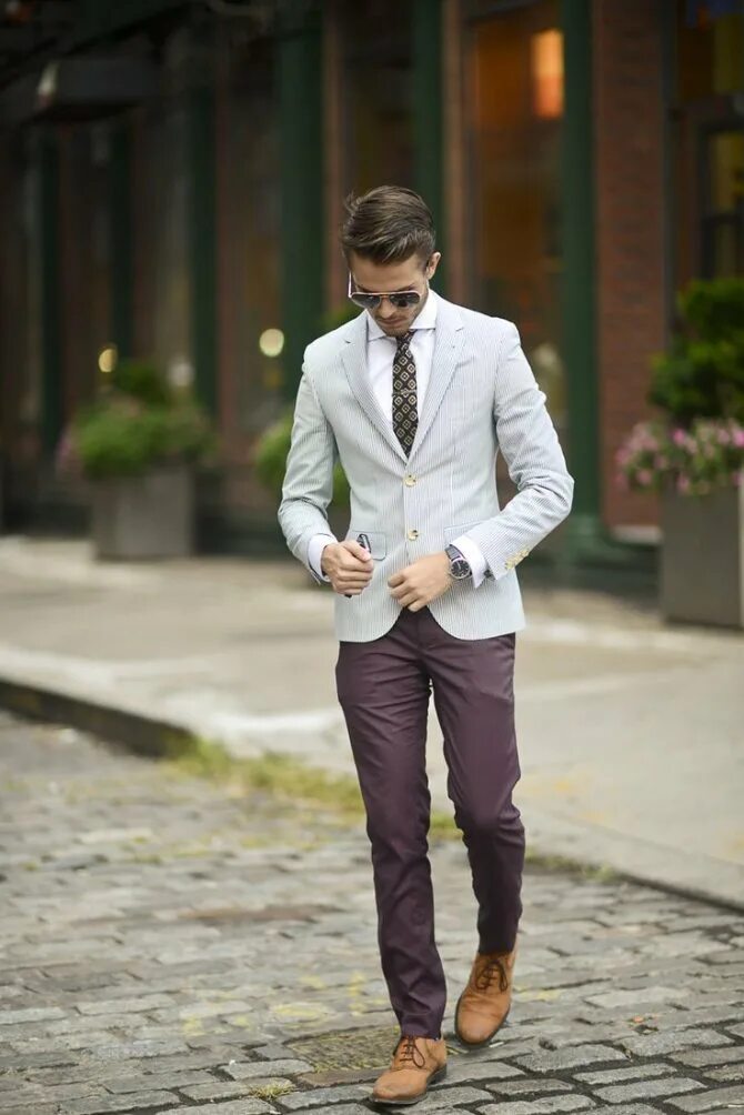 Casual suit