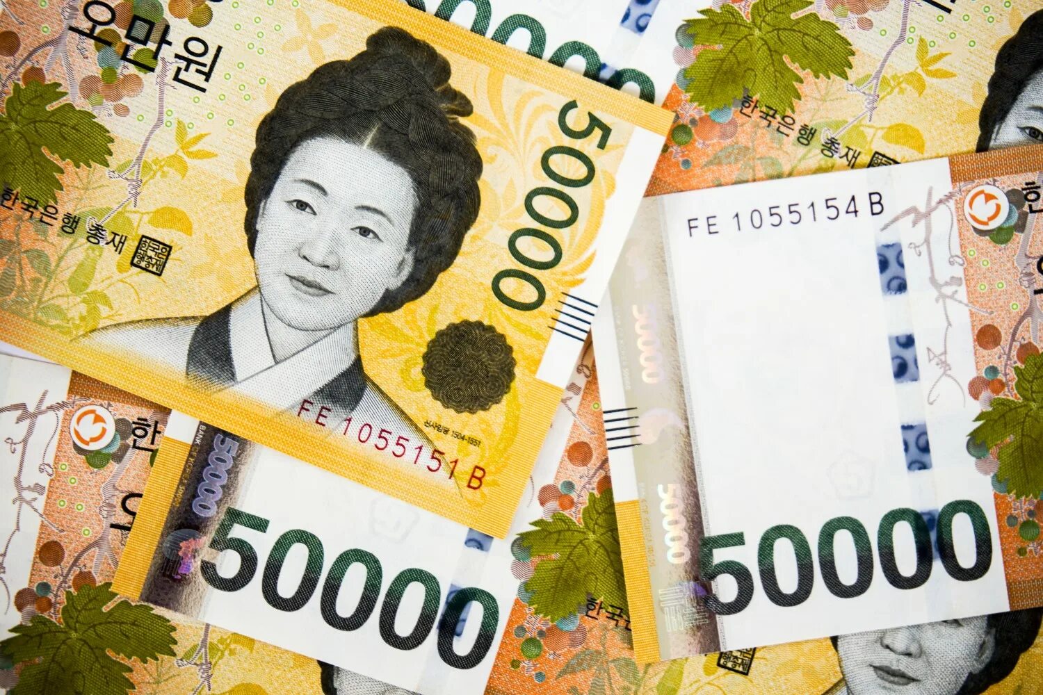 Южнокорейская вона. Корейская биржа. 500 Миллионов вон. Вон валюта.