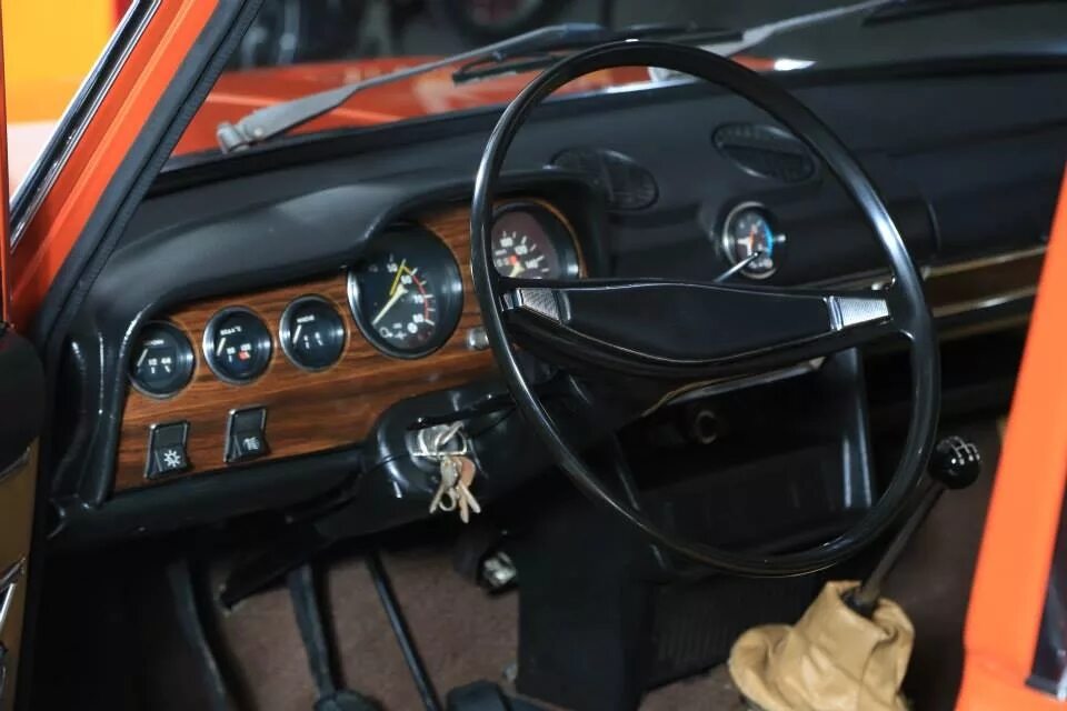 Ваз 2103 1980 года выпуска. Ваз 2103 1980 drive2. оригинальная торпеда ваз 2103 1975 года. ваз 06 год 1980.