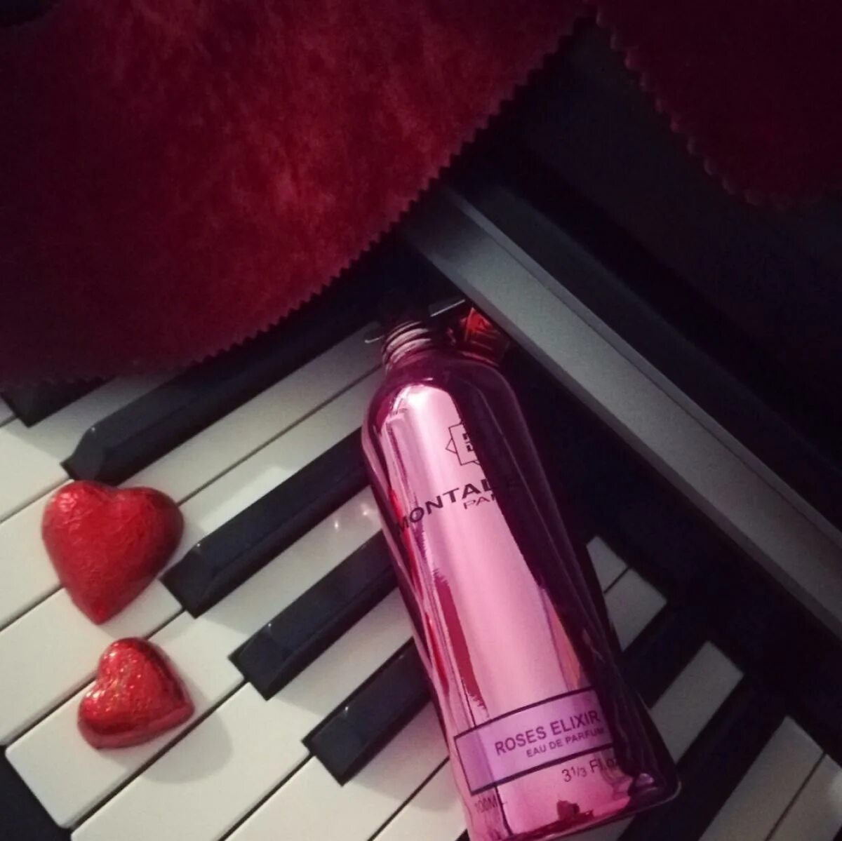 Roses elixir. Rose elixir от montale. эликсир розового цвета.