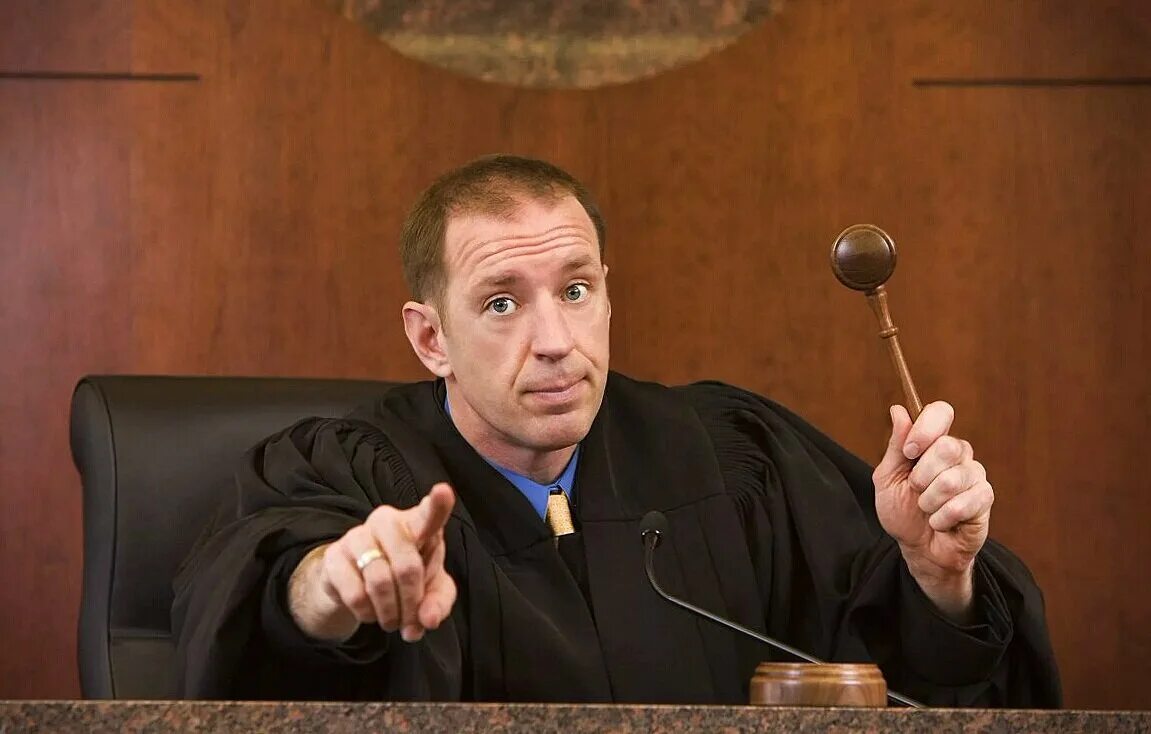 В московская область. Судья справедливцева парировала. Колегов евгений курган судья. Российский судья. Злой судья.