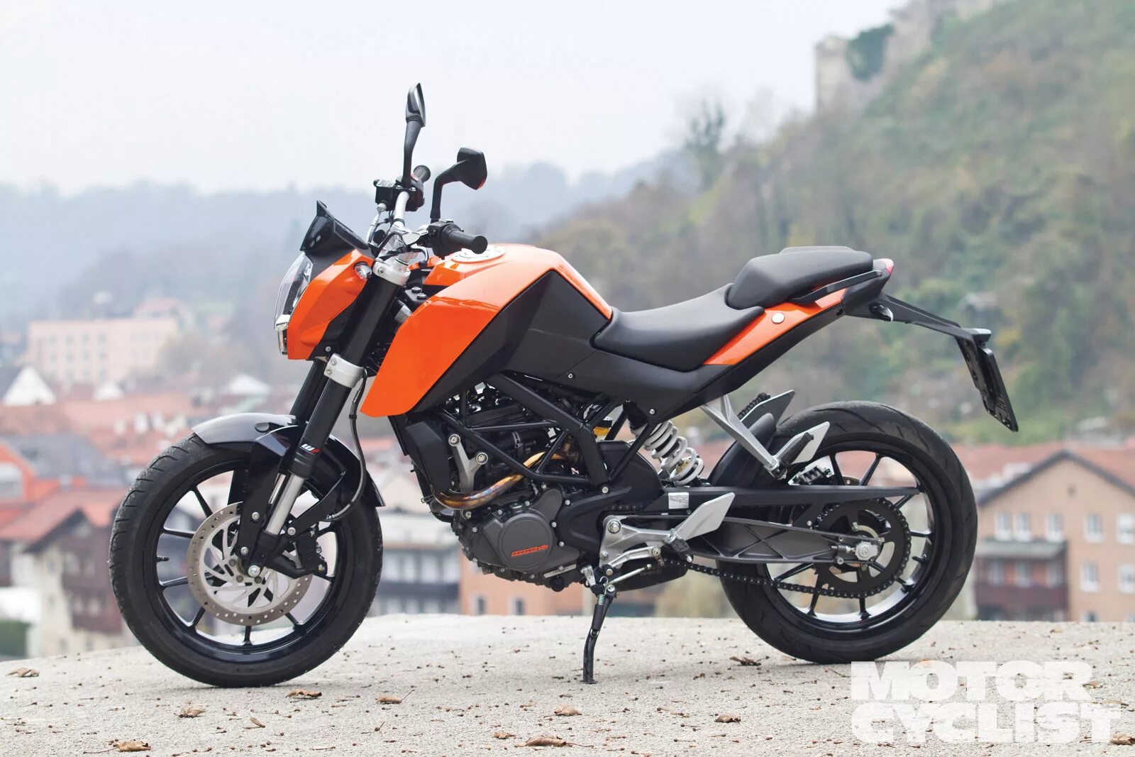 Ктм 200. Ктм 200 duke. ktm duke 200. ktm duke 200 мотоцикл. ktm duke 200 2025.