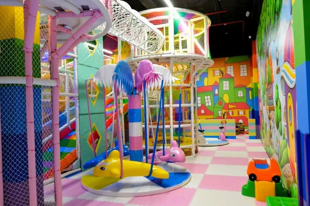 Banana City, entertainment center, Minsk, praspiekt Pieramožcaŭ, 9 - Yandex Maps