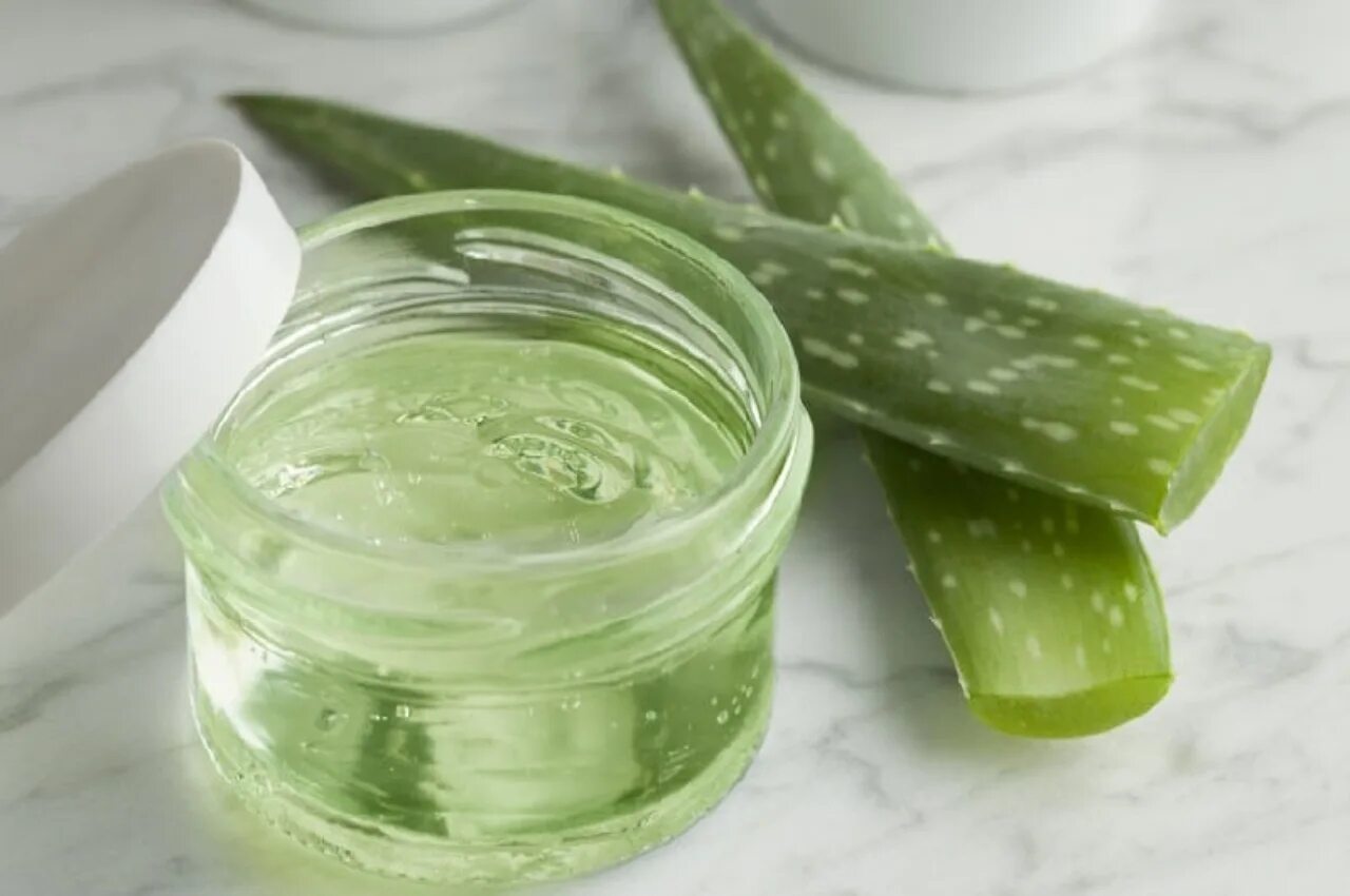 Aloe Vera гель. Гель для кожи Aloe Vera Gel. Как использовать домашнее алоэ для лица