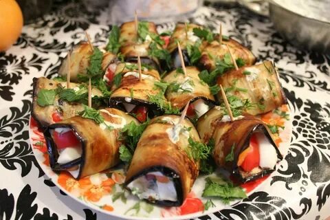 Как приготовить рулет из баклажанов с сыром