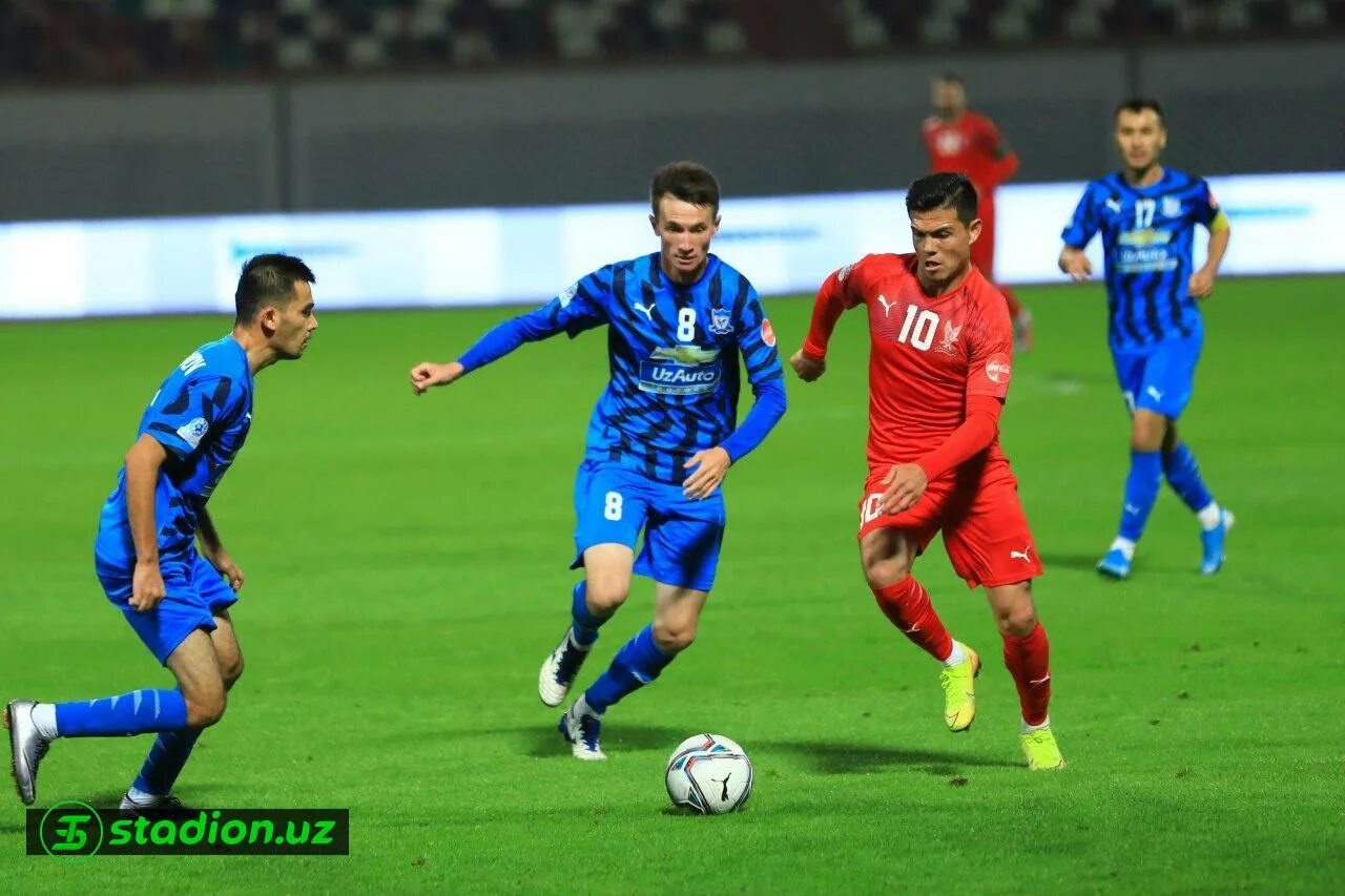 Stadion uz yangiliklari pro liga futbol. Nasaf 2008-. Узбекский футбол. Футбол Узб. Узбек футболист.