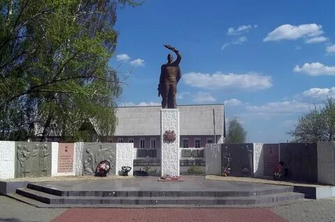 Открытие памятника в инжавино