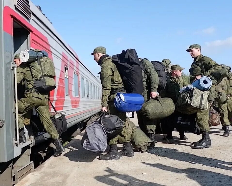 Возможная мобилизация. Мобилизованные на полигоне. Военный эшелон. Группы мобилизации. Военное положение.