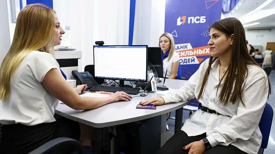 Сбербанк платежка свифт. Swift квитанция пример. Расчетный счет газпромбанк. 7744000912. Инн 2010.