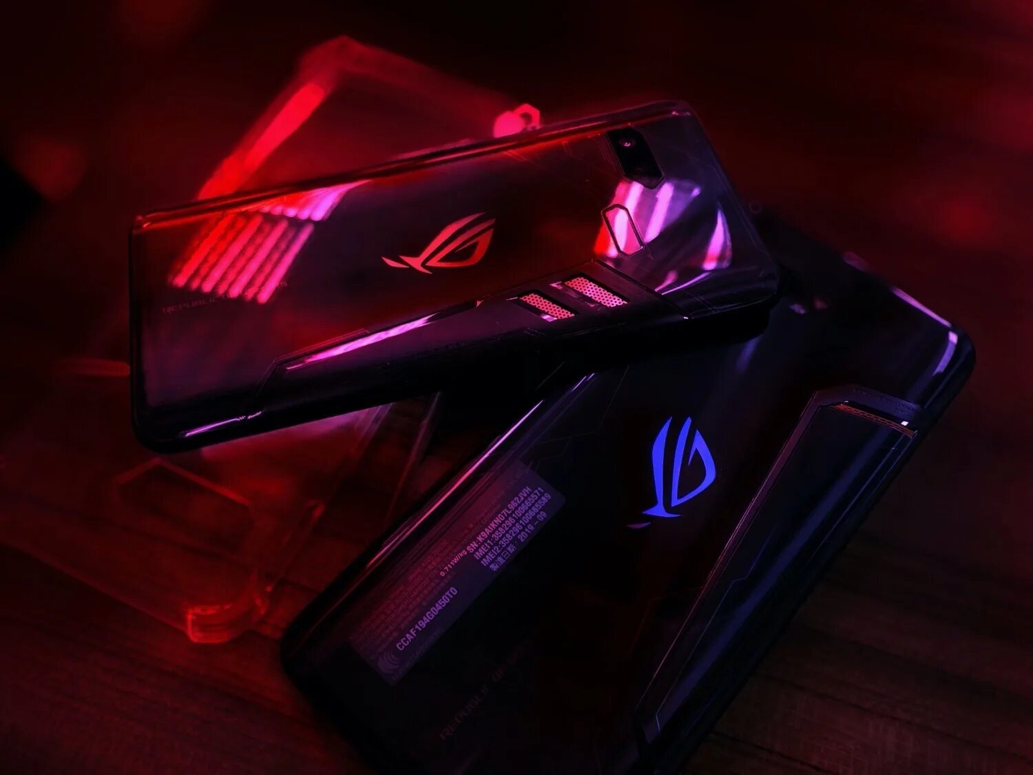 Asus rog 7 ultimate купить. ASUS ROG Phone 6. ASUS ROG Phone 6d. ASUS ROG Phone 6 Pro. ASUS ROG Phone 7.