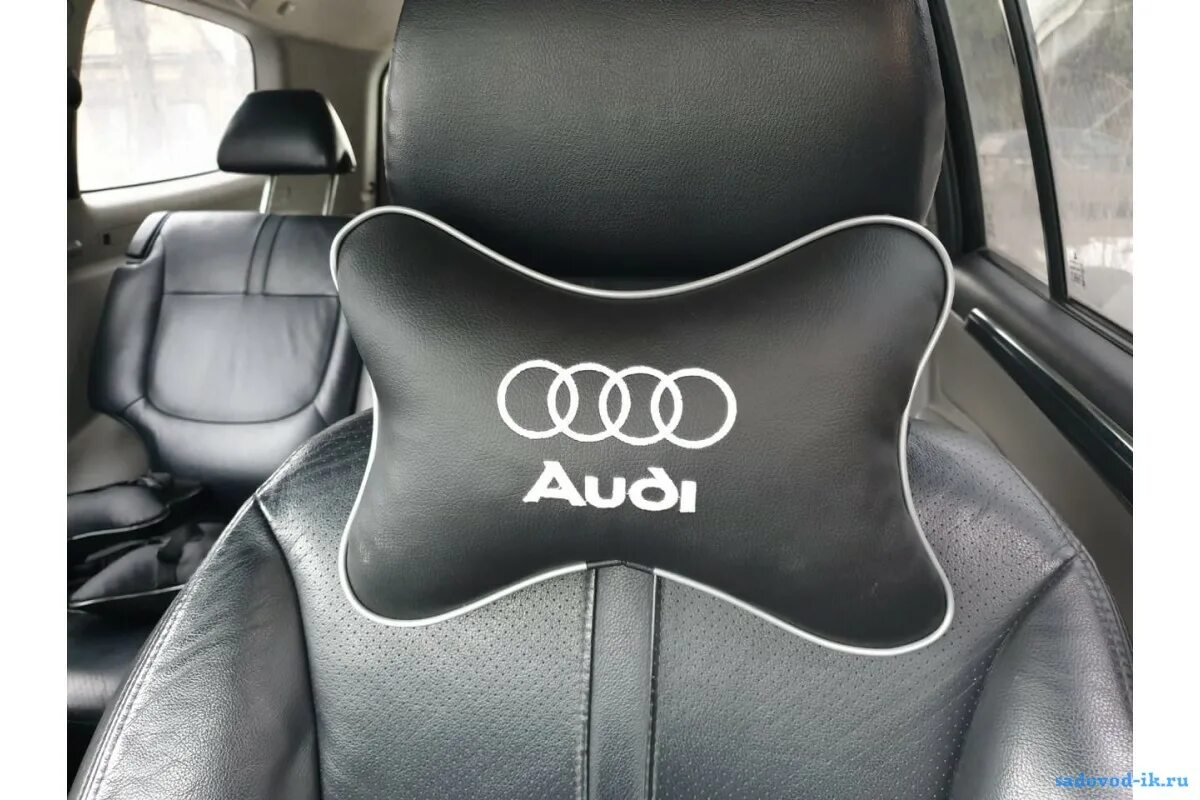 Подушки салон. Подголовники audi a8. чехол на подголовник ауди а4. подголовник в машину. подушки подголовники для авто.