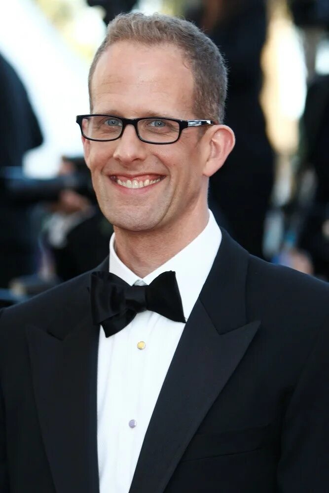 Эли доктер. Пит доктер. пит доктер головоломка. pete docter. пит доктер американский режиссёр.