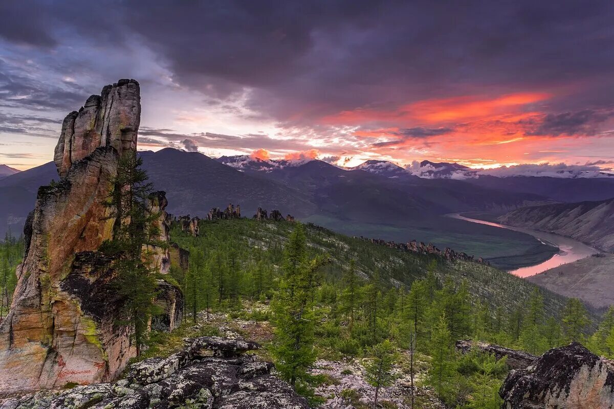 Саха Якутия. Республика Саха горы. Саха Якутия природа. Республика Саха Якутия фотографии.