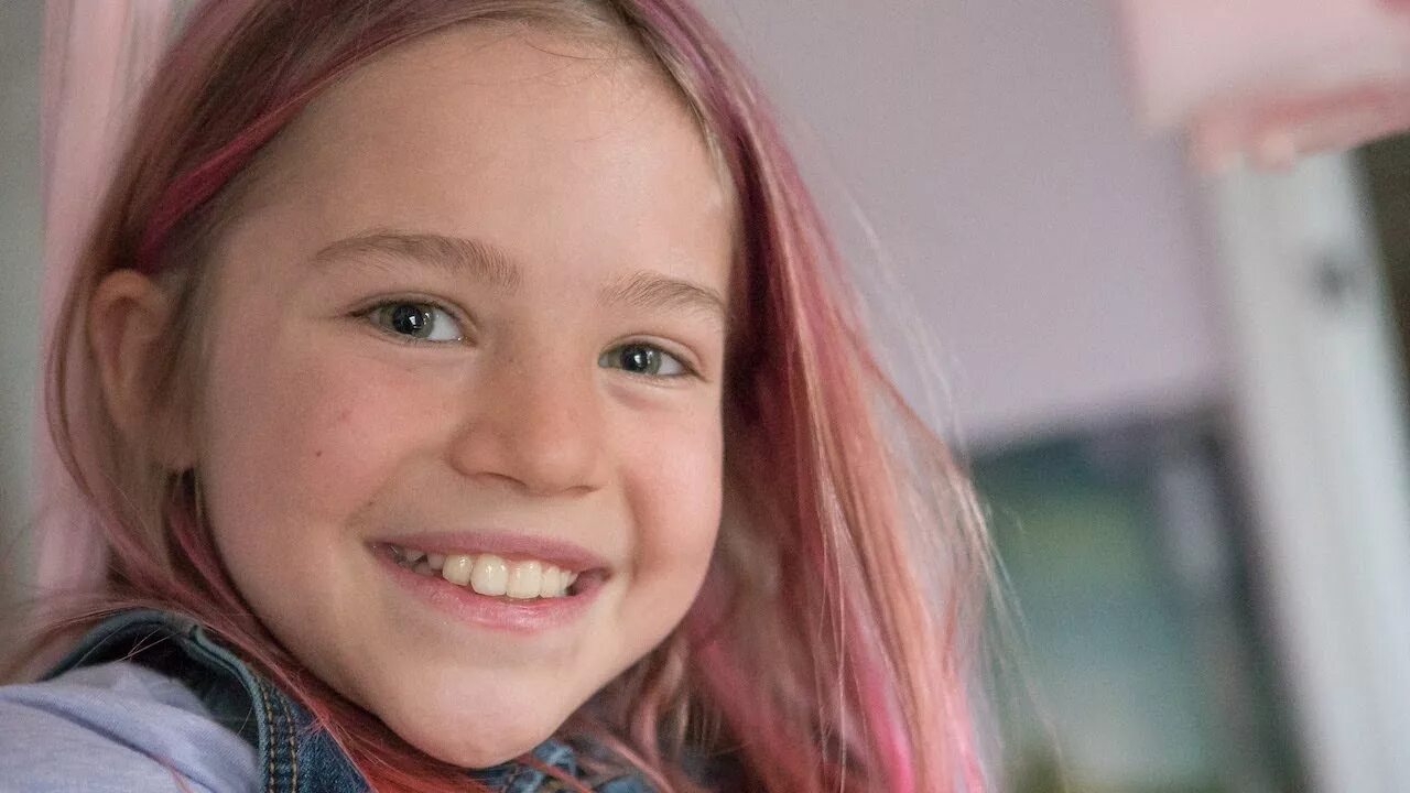 She is 12 years. Rebekah Bruesehoff. Джози Ромеро transgender. Десятилетний ребенок. Десятилетняя девочка.