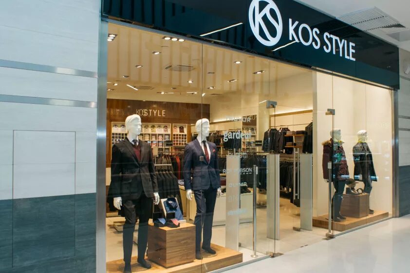 Kos магазин. Магазин cos афимолл. Магазин kos. Kos магазин. Cos афимолл.