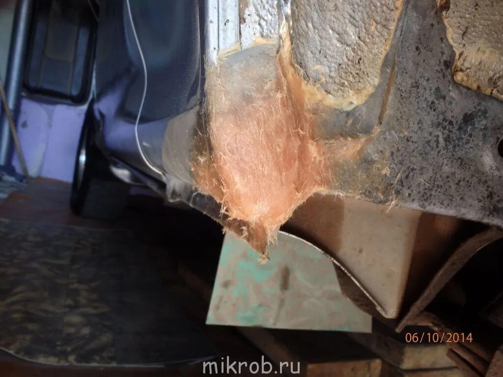 Чем заделать дыру в пороге автомобиля. Матиз гнилые пороги. Дэу нексия гниль. Дастер ржавый порог. Чем заделать дыру в пороге автомобиля.