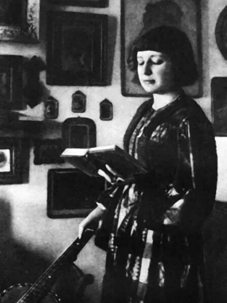 Литературно-музыкально-песенная композиция "О любви. Марина Цветаева - Анна Ахма