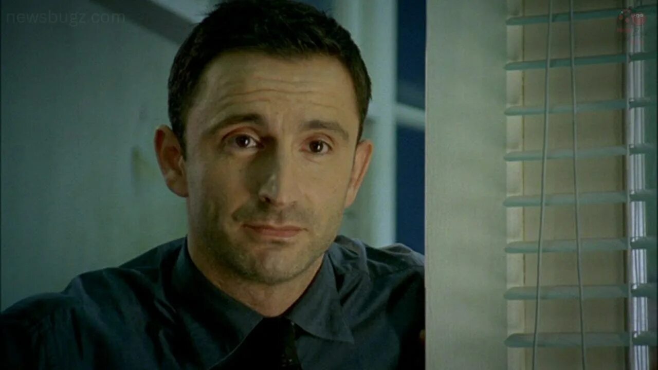 Карты, деньги и два ствола 2 сериал 2000. Даниэль кальтаджироне пианист. Даниэль кальтаджироне фильмы. Даниэль кальтаджироне фильмы. Дэниел кальтаджироне фото.