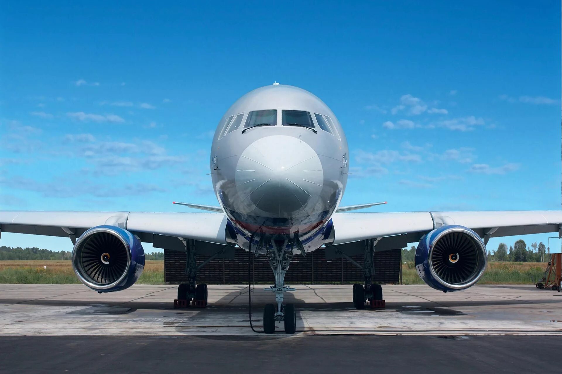 боинг 777 9x. сухой суперджет 100 бизнес джет. самолеты новейшего времени. Airbus 747-800. Boeing 747 airbridgecargo.