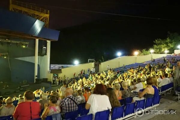 Концертный зал олимп геленджик. Концертный зал олимп. Концертный зал олимп геленджик. Концертный зал олимп. Зал олимп геленджик.