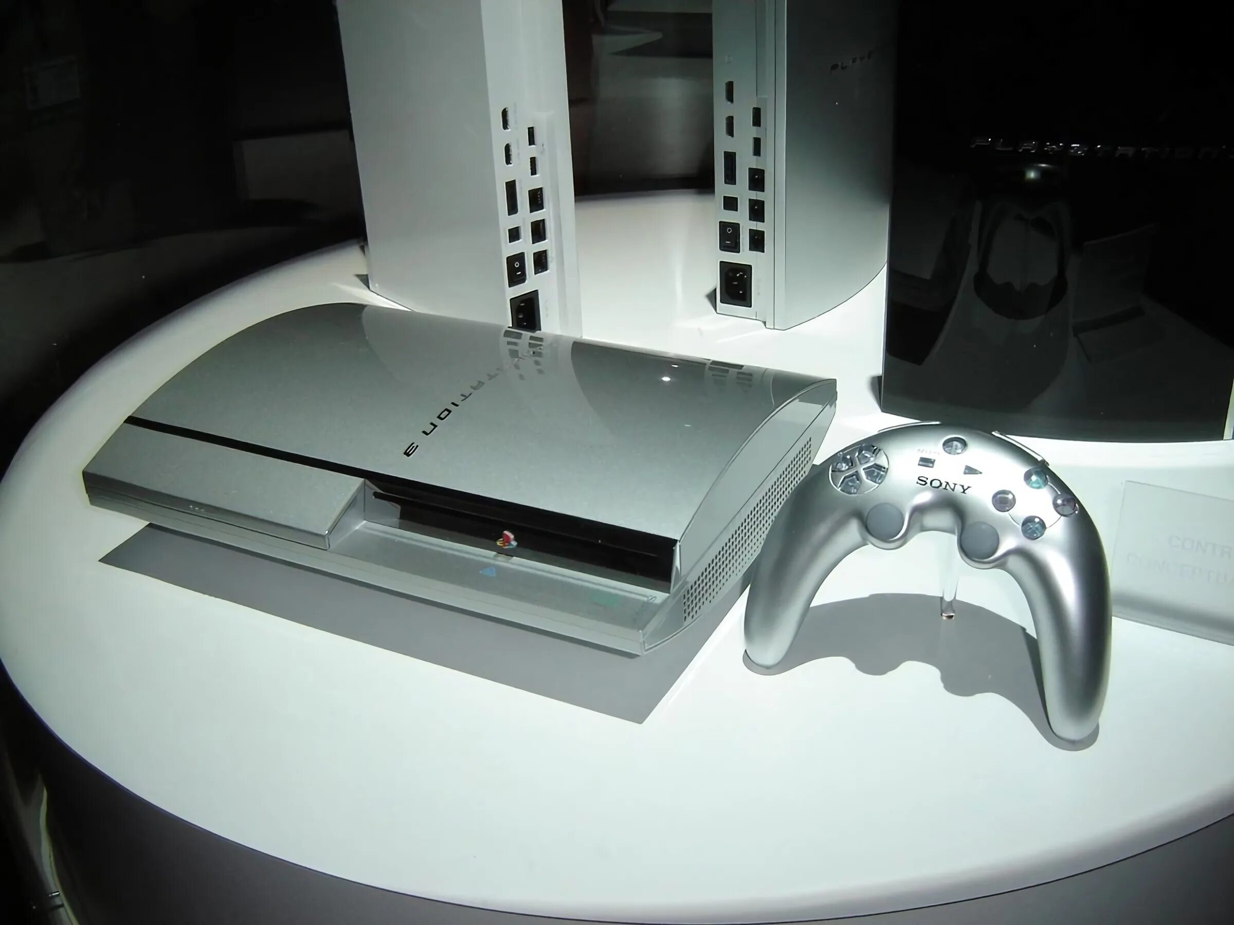 Sony ps3 Silver. PLAYSTATION 3 Console Prototype. Sony ps1 DEVKIT. Ps3 контроллер Бумеранг. Sony playstation ремонтundefined