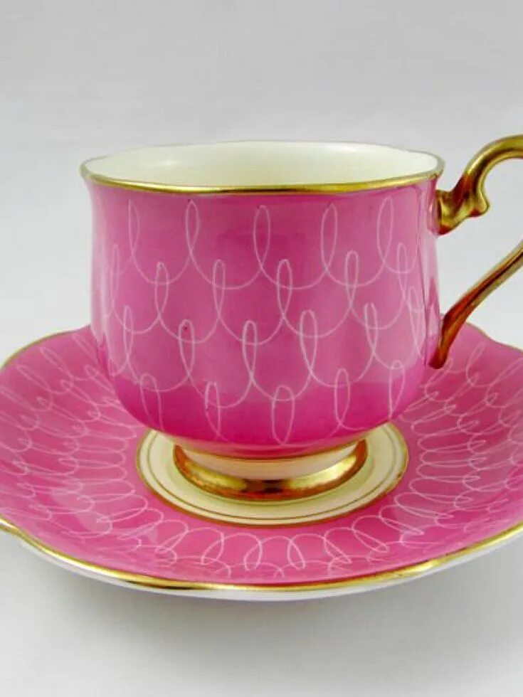 Royal Albert Кружка. Royal Bone China чашка. Чашечка с блюдечком Луи. Pink Cup. Royal cup