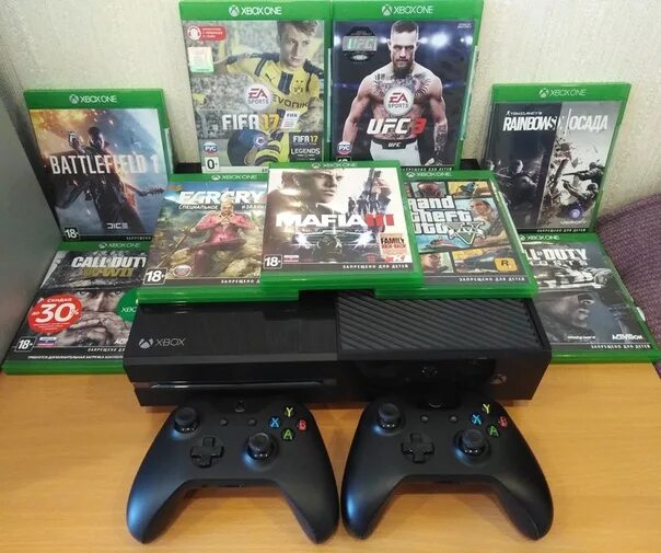 Игры на одной приставке. Диск на консоль Икс бокс 360. Диск приставка игровая Xbox 360. Диск со Standoff 2 на приставку Xbox 360. Икс бокс 360 Нинтендо свитч.