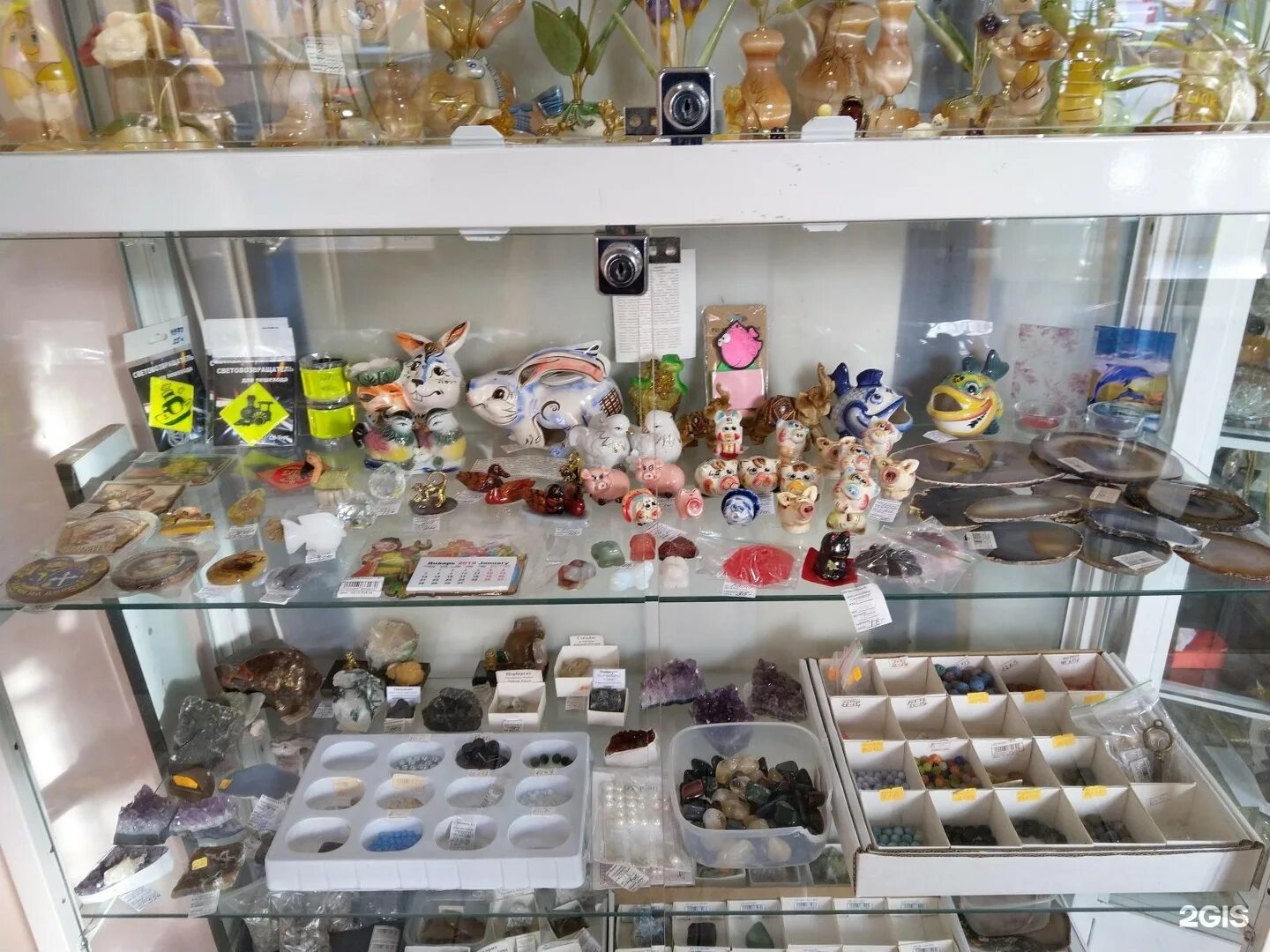 Халенков симфония самоцветов. Тюмень магазин самоцветов. Фридриха энгельса 62 воронеж. Самоцветы воронеж ювелирный. Выставка самоцветов.