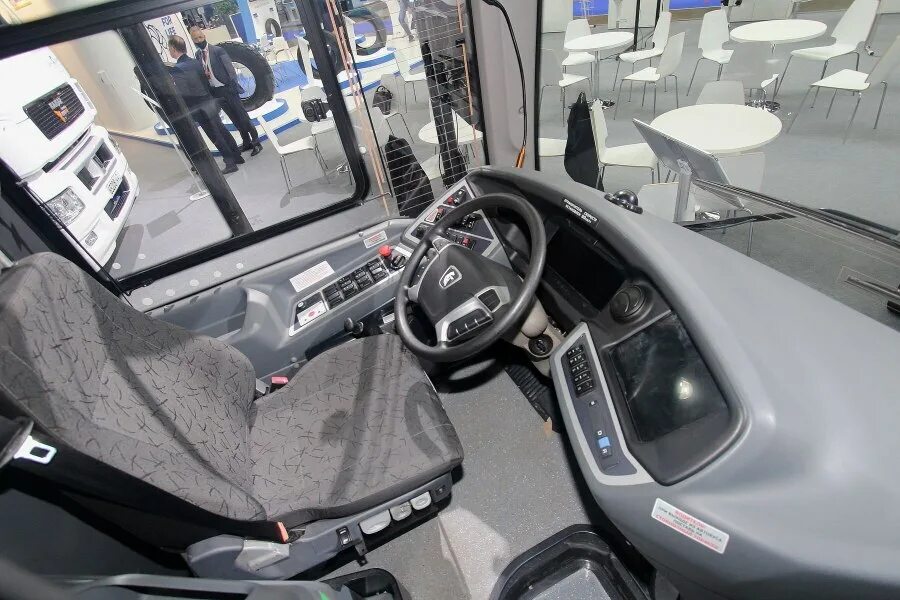 Камаз компас кабина jac. Камаз компас салон. Камаз компас jac. Кабина камаз компас 12. Камаз компас 5 кабина.