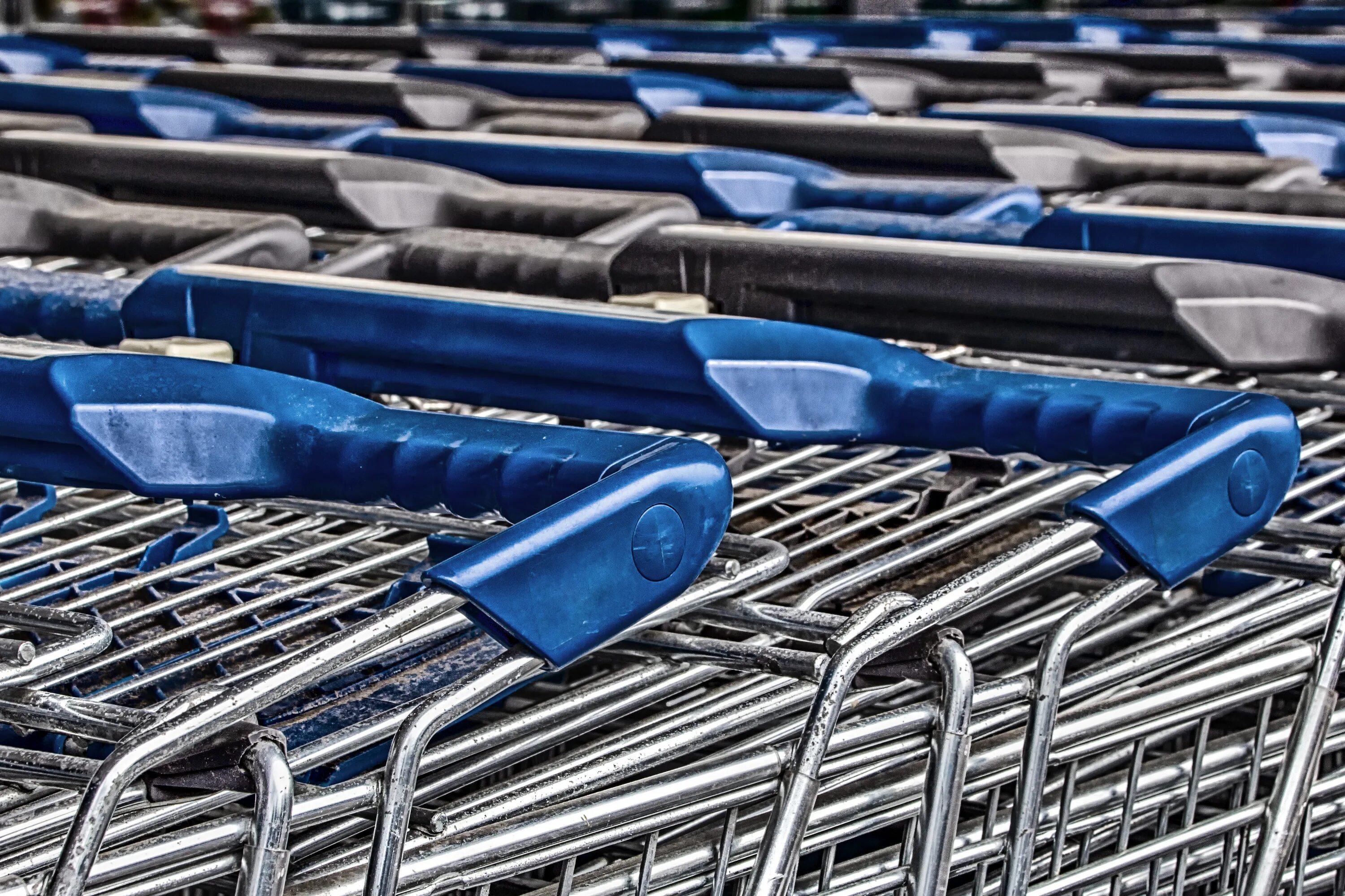 Blue handling