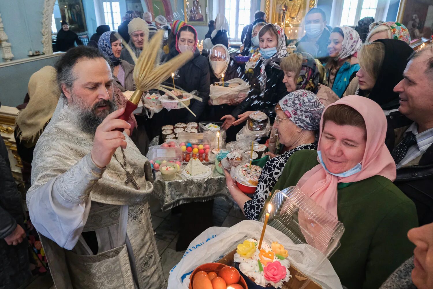 Отмечать день рождения в страстную субботу