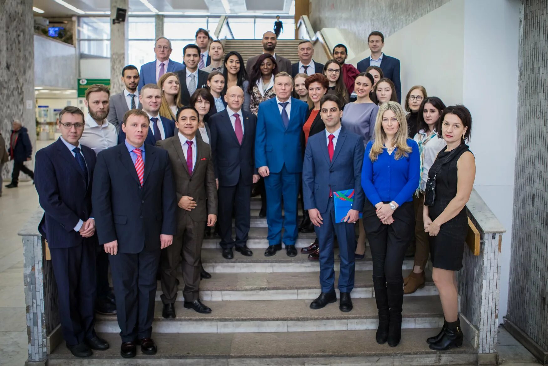 Кейс чемпионат ниу вшэ. Ancor логотип. Кадровый холдинг анкор. Анкор финтек. Анкор персонал.