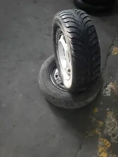Продам два колеса