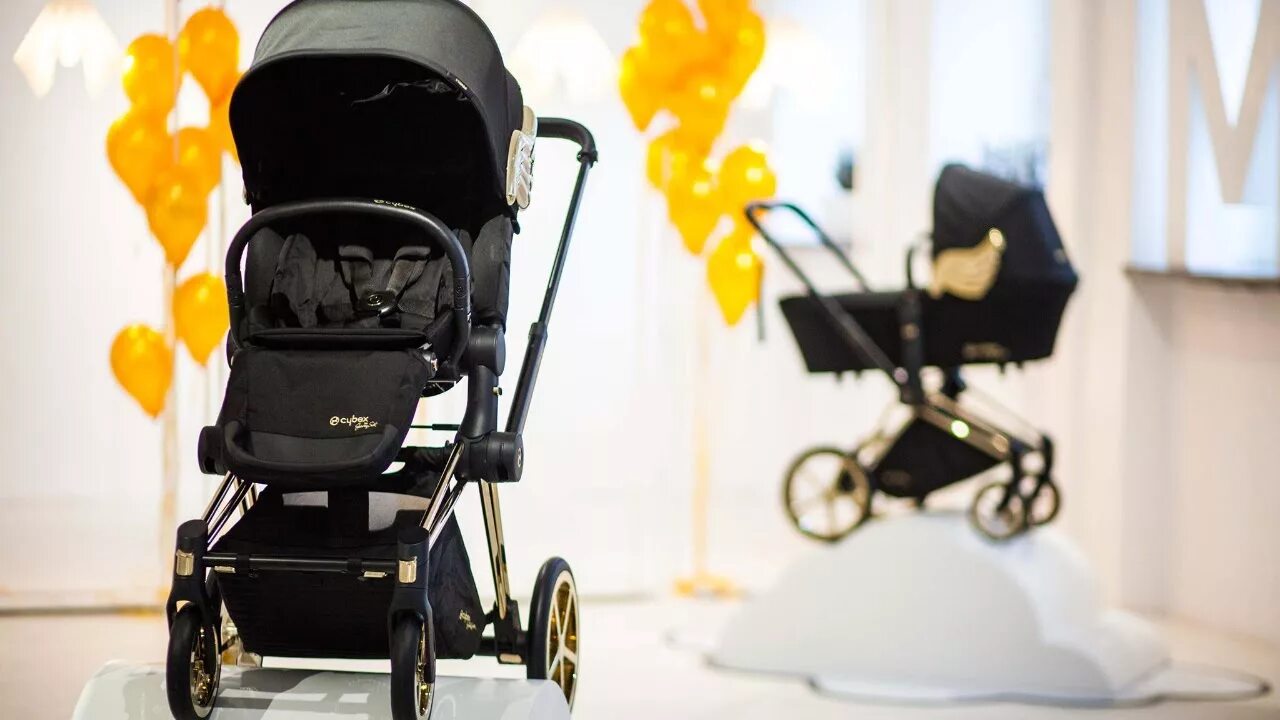Детские коляски 3 в 1 cybex. Cybex priam jeremy scott wings black 2в1. коляска cybex prime jeremy. cybex new 2025. jeremy scott коляска 2025.