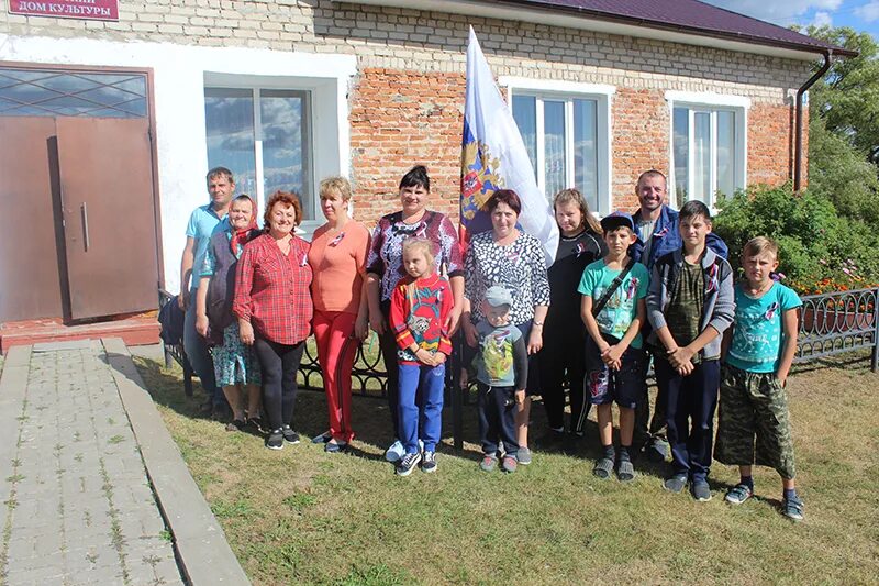 Поселок Новослободск Калужская область Думиничский район. Село Новослободск Думиничского района Калужской области. Новослободск Думиничский район интернат для инвалидов. Новослободск думиничский район